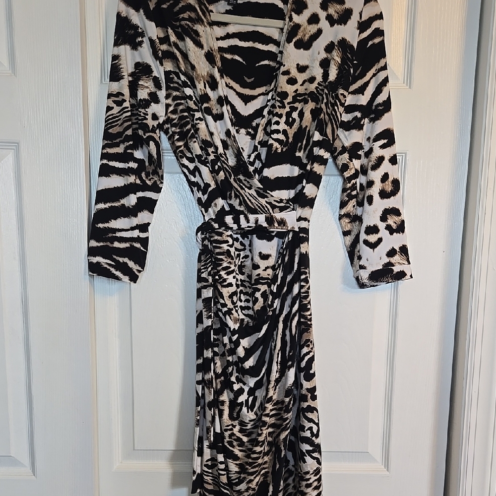 INC International Concepts Black and White Midi Dress